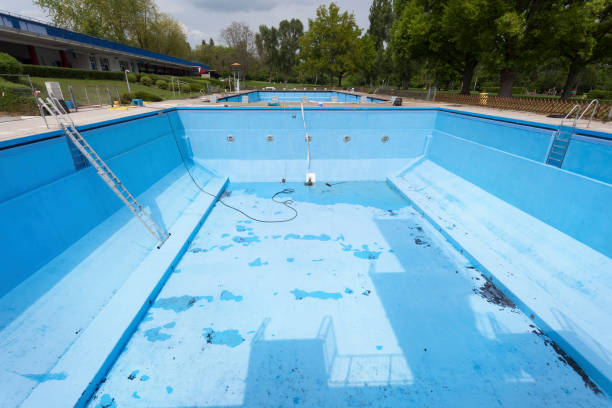 Best Sewage cleanup and water damage restoration  in Leoti, KS